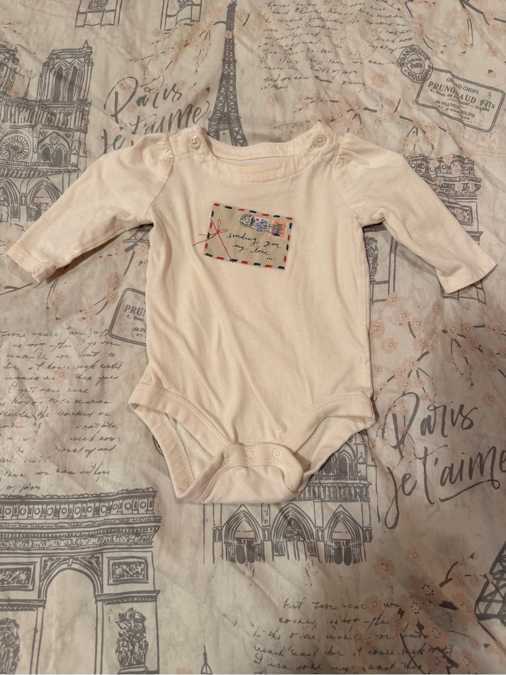 Baby Gap Sending You My Lov Cream Baby One-Piece Bodysuit size 0-3 months
